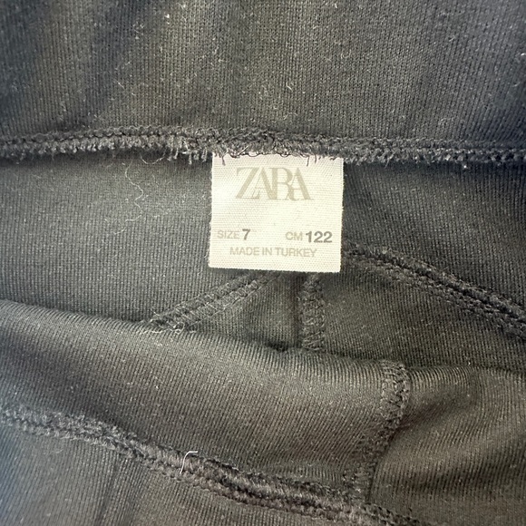 Zara equestrian outfit - Picture 2 of 3